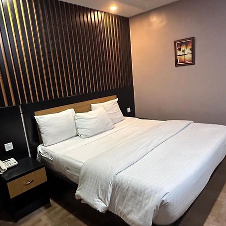 Msquare Hotel Gra Ikeja Kültér fotó