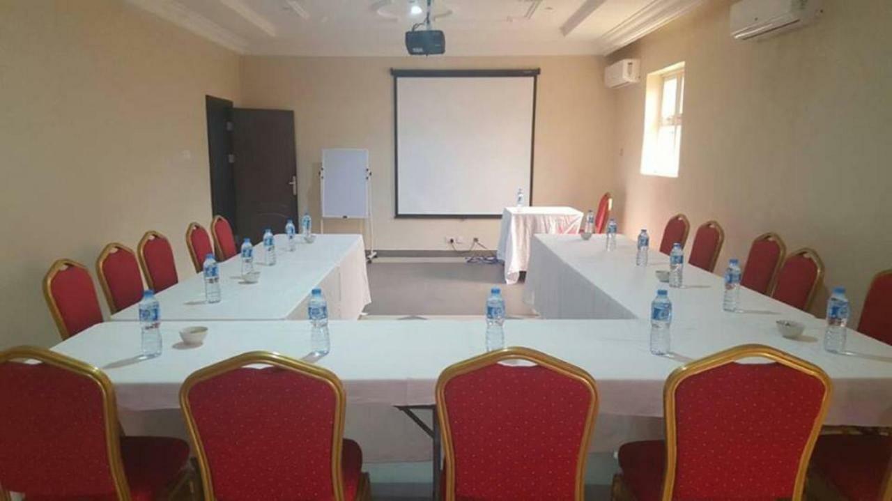 Msquare Hotel Gra Ikeja Kültér fotó