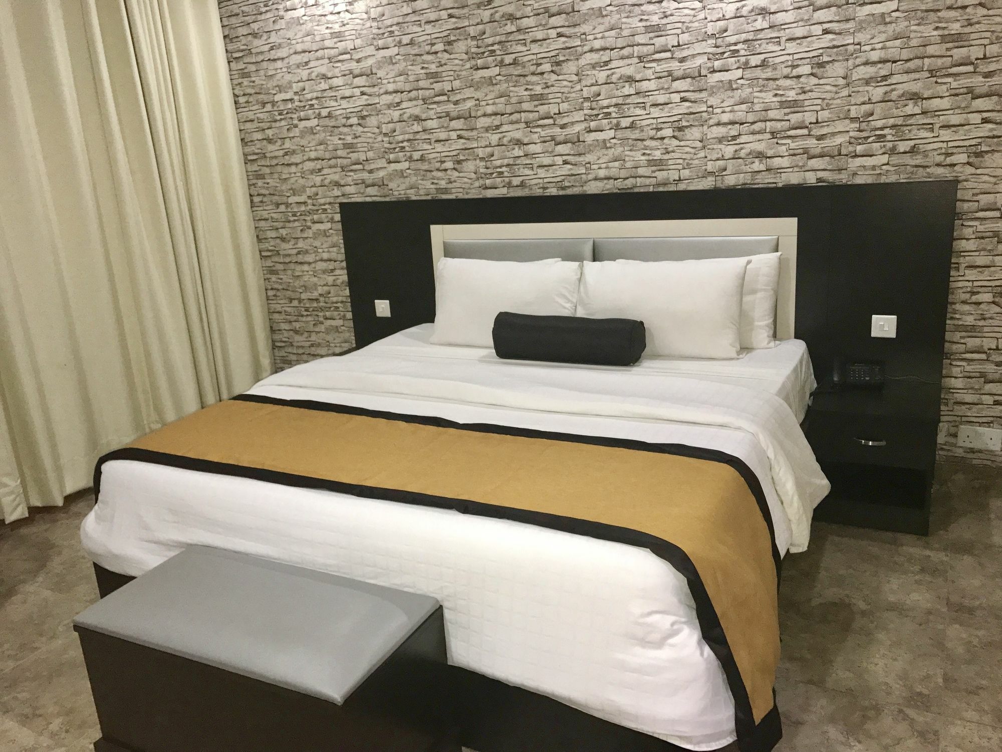 Msquare Hotel Gra Ikeja Kültér fotó