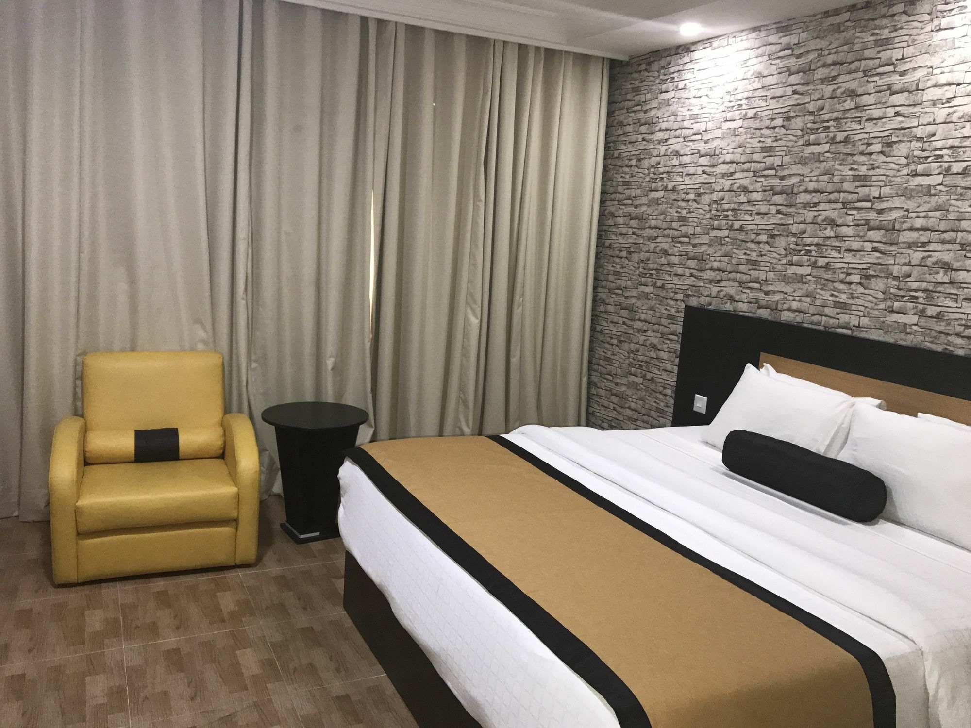 Msquare Hotel Gra Ikeja Kültér fotó